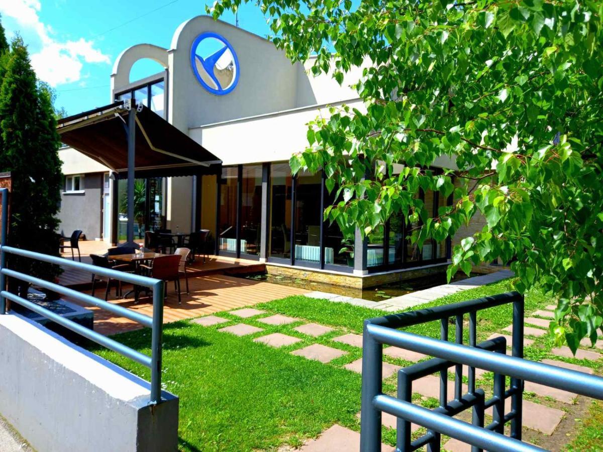 Hotel Drinska Lasta Ljubovija Εξωτερικό φωτογραφία